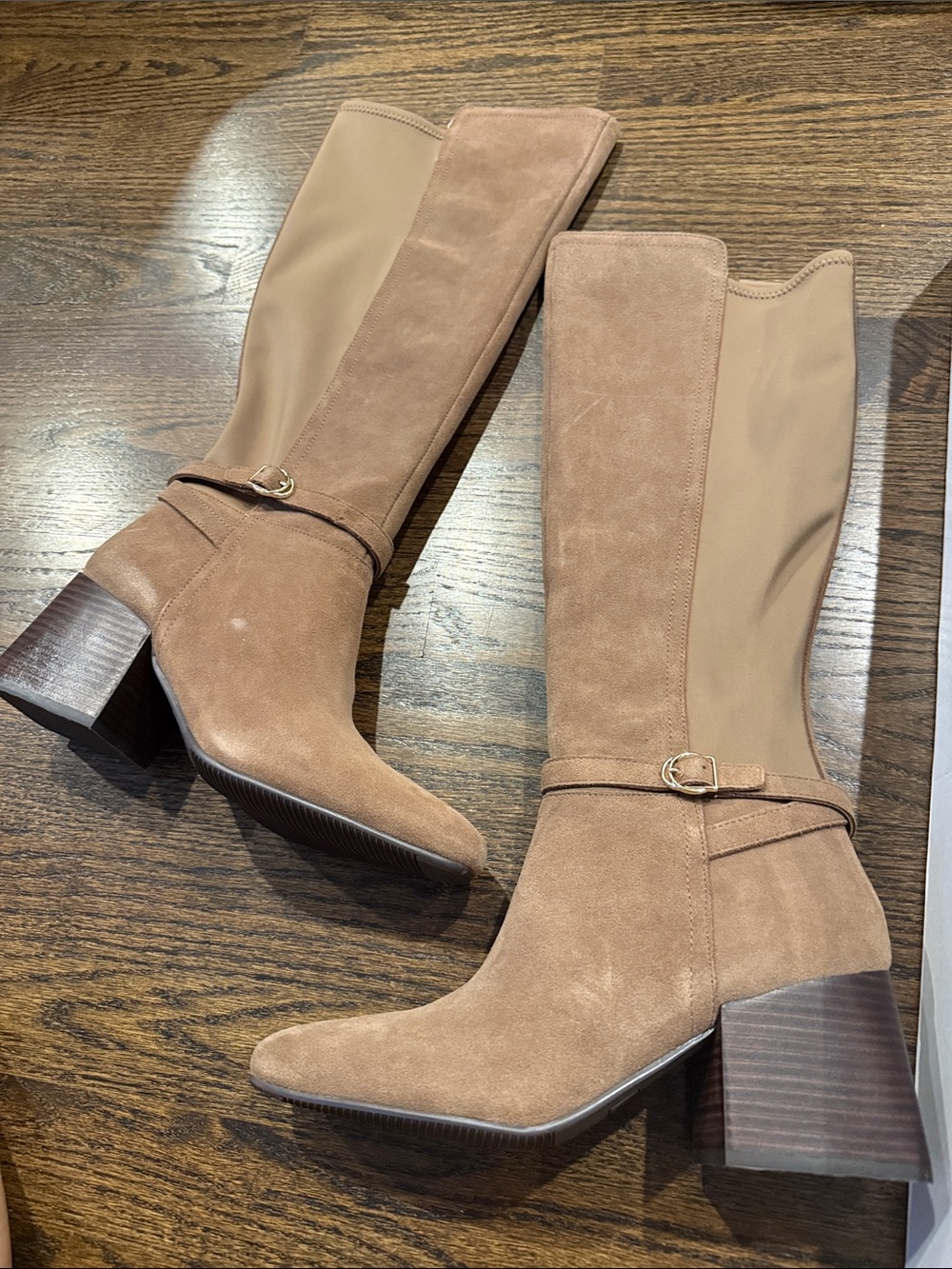 Tall Women's Suede Block Heel Boots in Tan blondo size 8 new no box